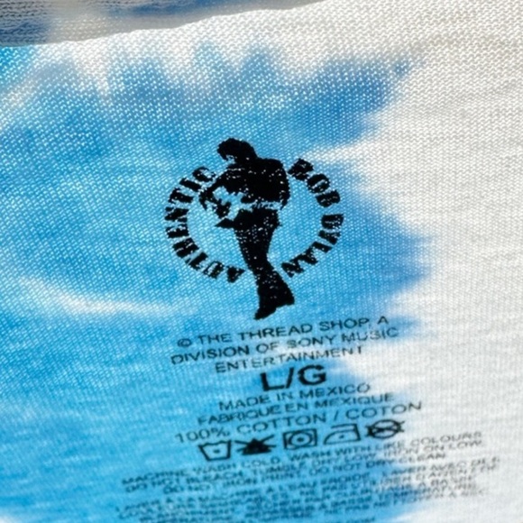 NWOT Bob Dylan Tokio Japanese Tour Graphic Tee - Picture 2 of 6